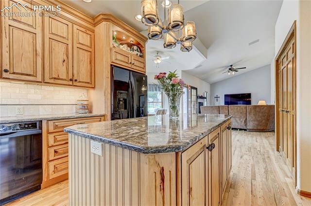 5870 Wilson Road Colorado Springs, CO 80919 - Photo 16 of 40