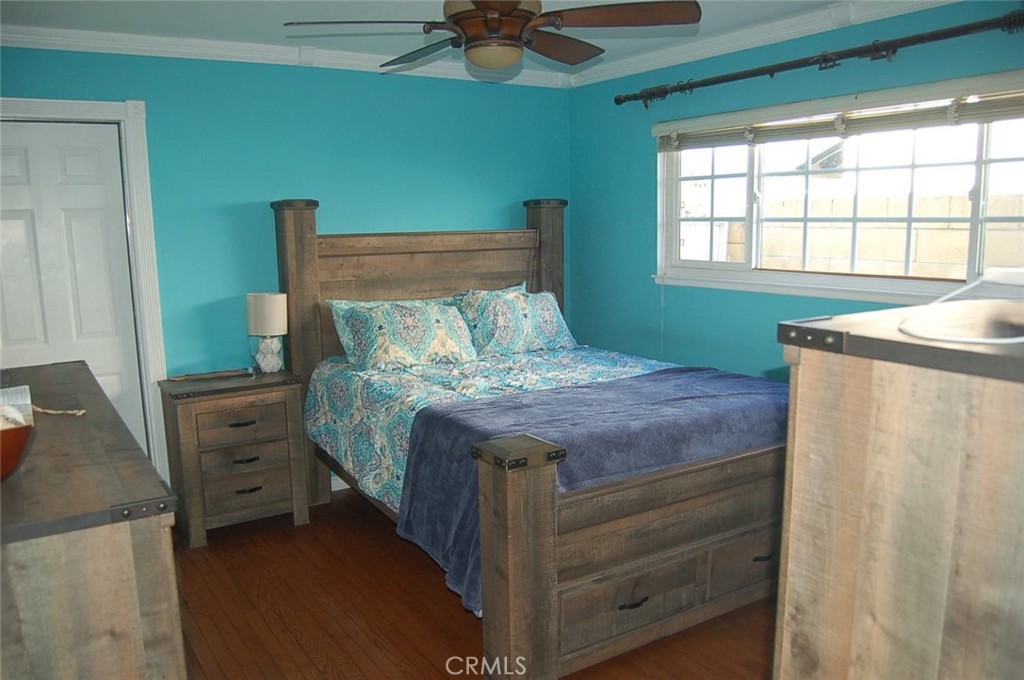 395 South Tamarisk Avenue Rialto, CA 92376 - Photo 14 of 22