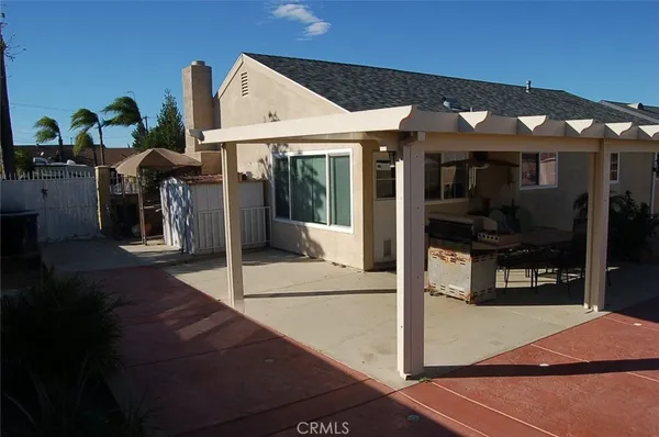 $599,900 | 395 South Tamarisk Avenue, Rialto, CA 92376