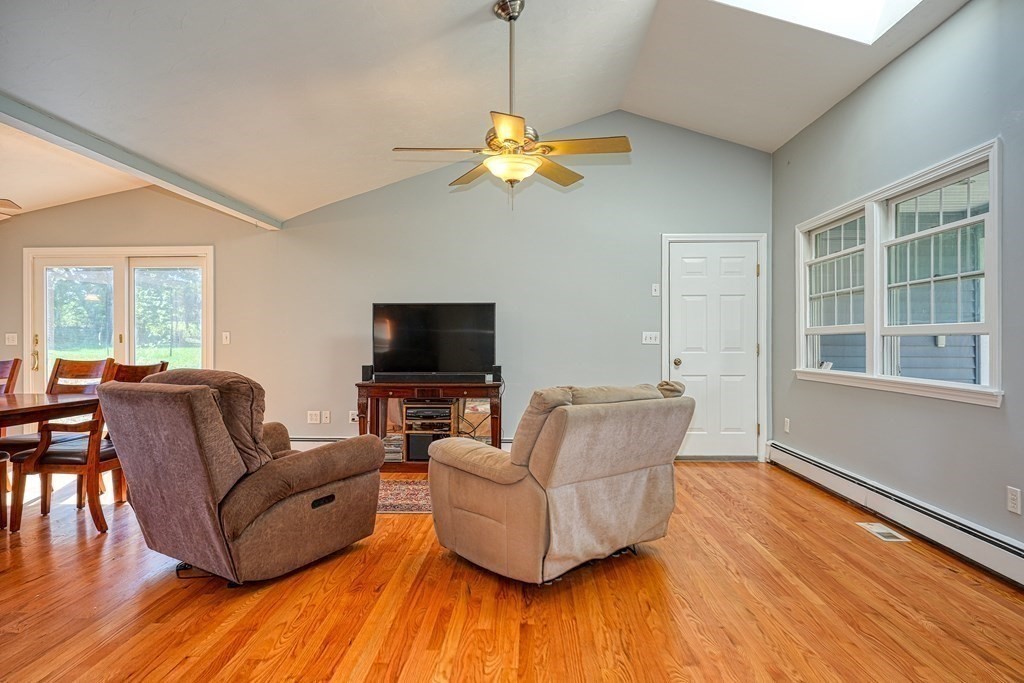 170 Long Hill Road Bolton, MA 01740 - Photo 14 of 42