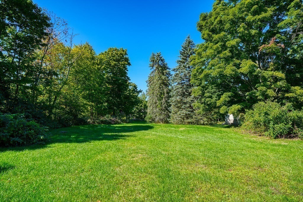 170 Long Hill Road Bolton, MA 01740 - Photo 36 of 42