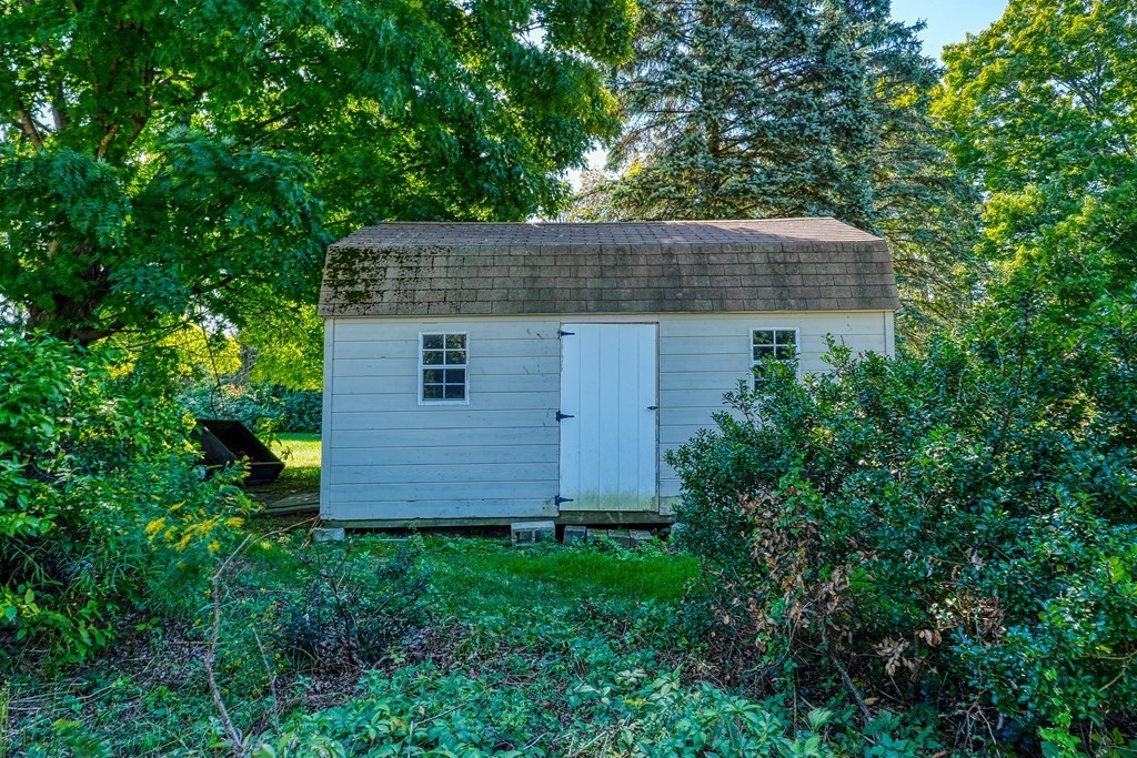 170 Long Hill Road Bolton, MA 01740 - Photo 42 of 42