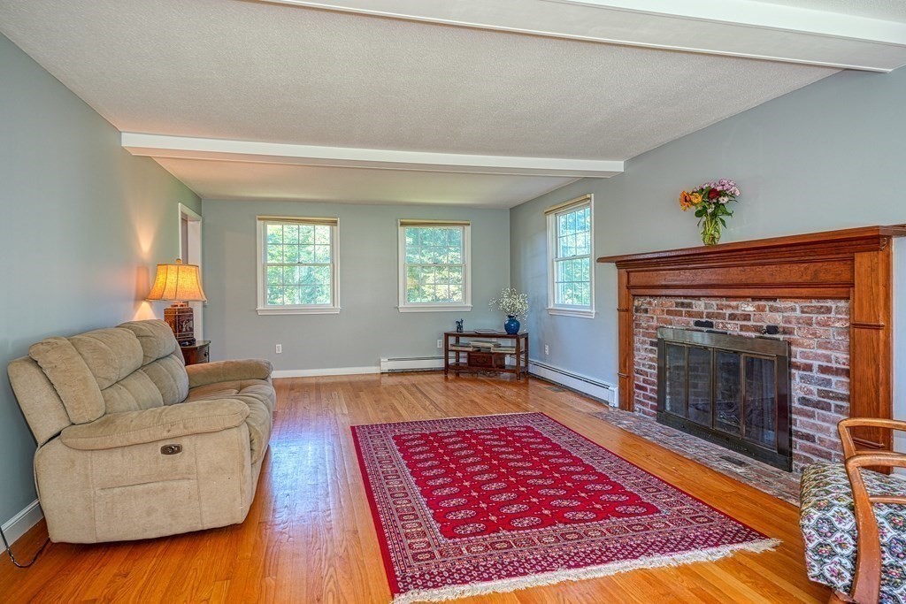 170 Long Hill Road Bolton, MA 01740 - Photo 6 of 42
