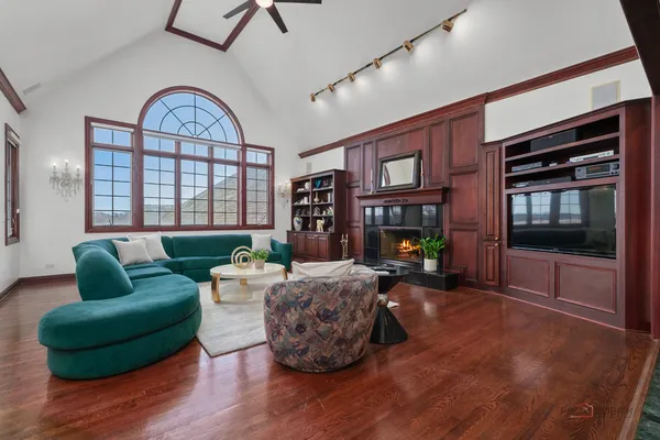 $1,799,000 | 37108 North Kimberwick Lane, Wadsworth, IL 60083