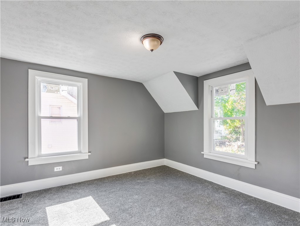 1144 Magnolia Avenue Akron, OH 44310 - Photo 14 of 18
