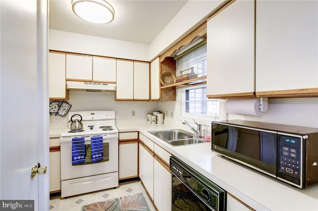 20322 State Road, Unit 4 Rehoboth Beach, DE 19971 - Photo 11 of 30 Gallery Image 11