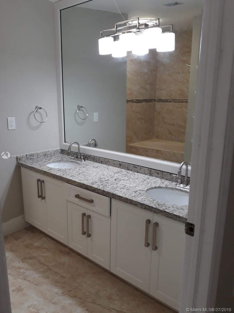 12830 Southwest 147th Terrace Road Miami, FL 33186 - Photo 11 of 24 Gallery Image 11