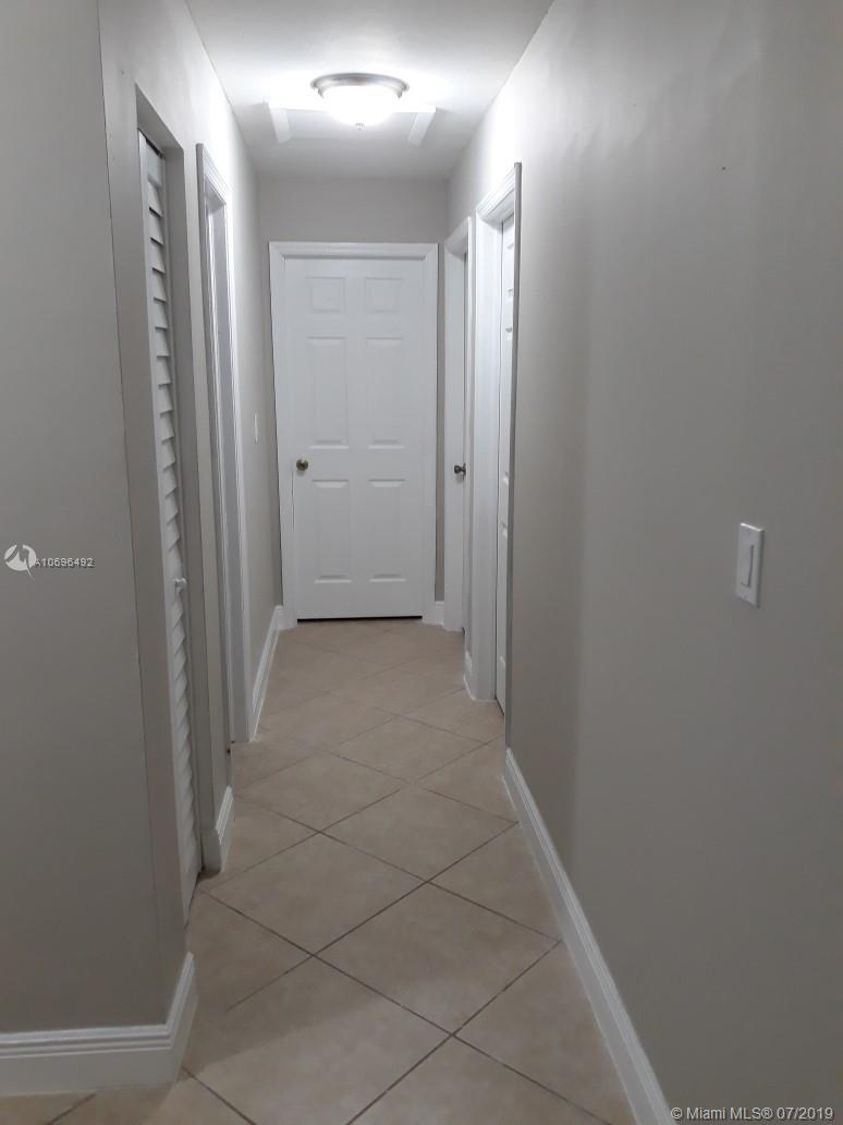 12830 Southwest 147th Terrace Road Miami, FL 33186 - Photo 19 of 24 Gallery Image 19