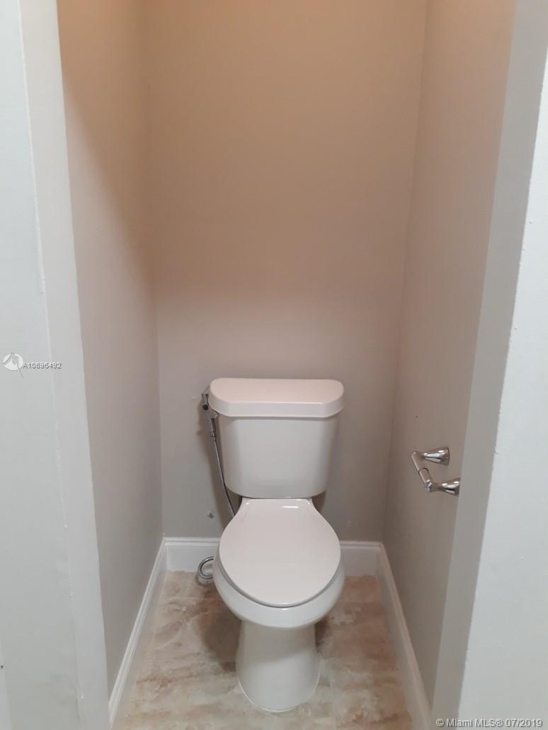 12830 Southwest 147th Terrace Road Miami, FL 33186 - Photo 22 of 24 Gallery Image 22