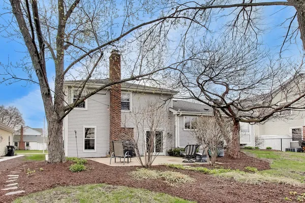 $500,000 | 5020 Dukesberry Lane, Hoffman Estates, IL 60010