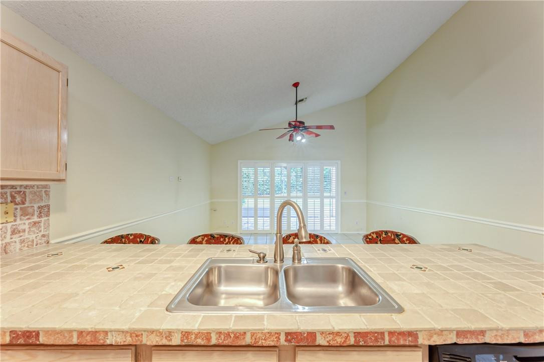 12840 Mill Circle Boca Raton, FL 33428 - Photo 10 of 49 Photo 10