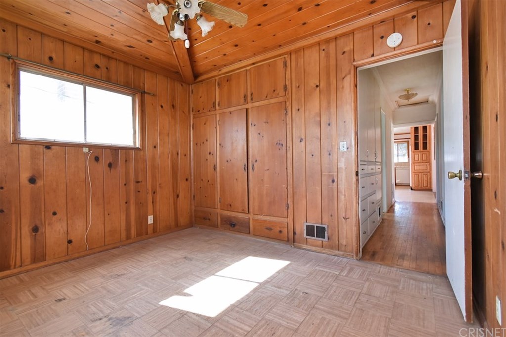 16411 Halldale Avenue Gardena, CA 90247 - Photo 19 of 35