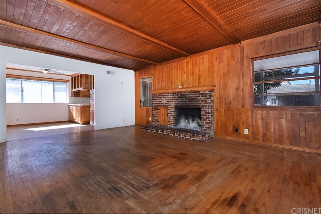 16411 Halldale Avenue Gardena, CA 90247 - Photo 5 of 35