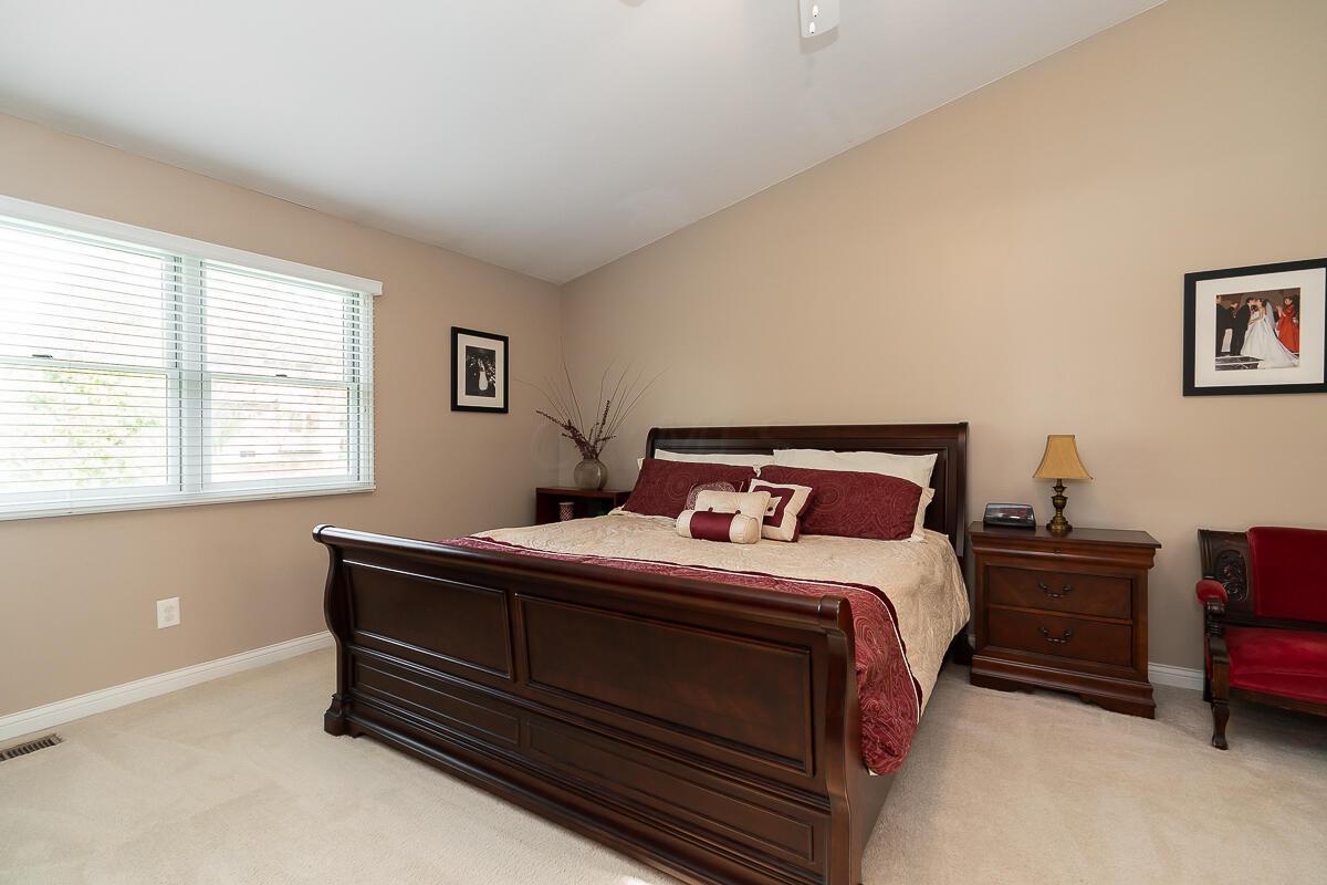 5576 Longrifle Road Westerville, OH 43081 - Photo 17 of 27 Owner's Suite