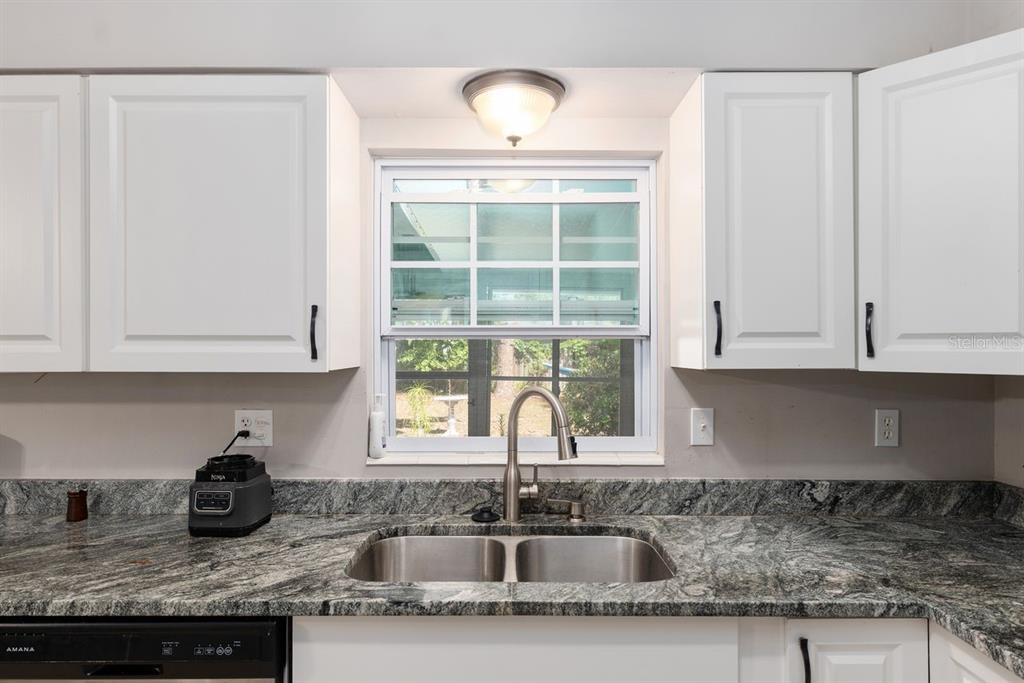 5611 Northwest 29th Terrace Gainesville, FL 32653 - Photo 13 of 33