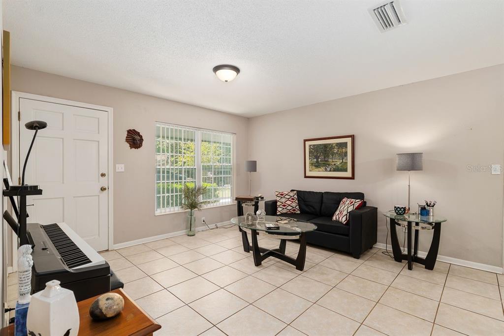 5611 Northwest 29th Terrace Gainesville, FL 32653 - Photo 9 of 33