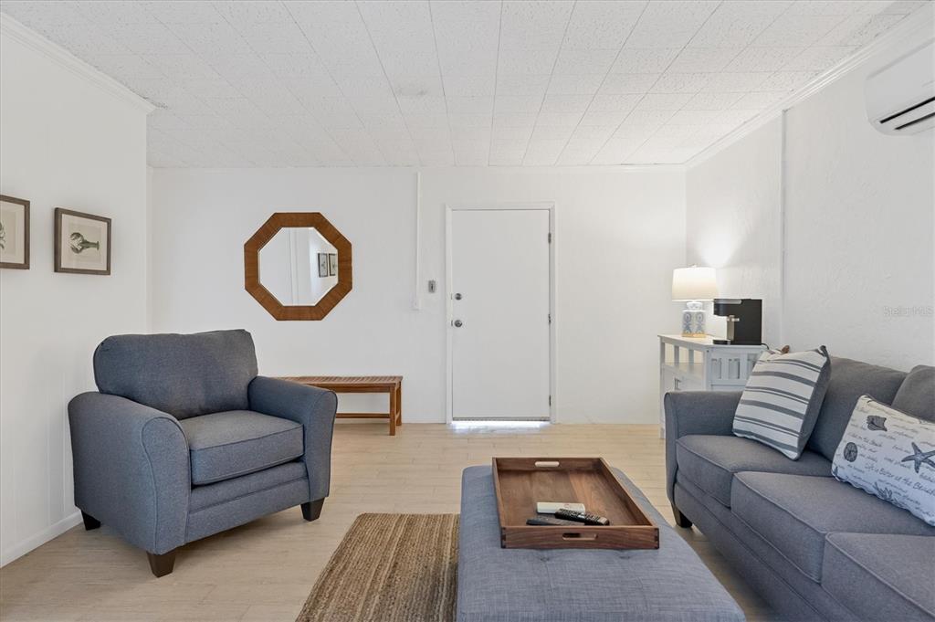 261 Lee Avenue Boca Grande, FL 33921 - Photo 36 of 48 a living room with furniture