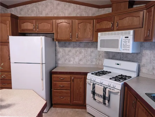 $63,400 | 225 Emerald Isle, Smethport, PA 16749