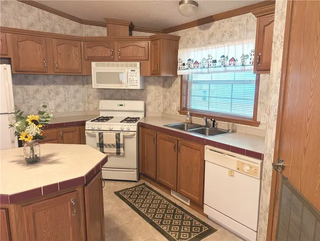 $63,400 | 225 Emerald Isle, Smethport, PA 16749