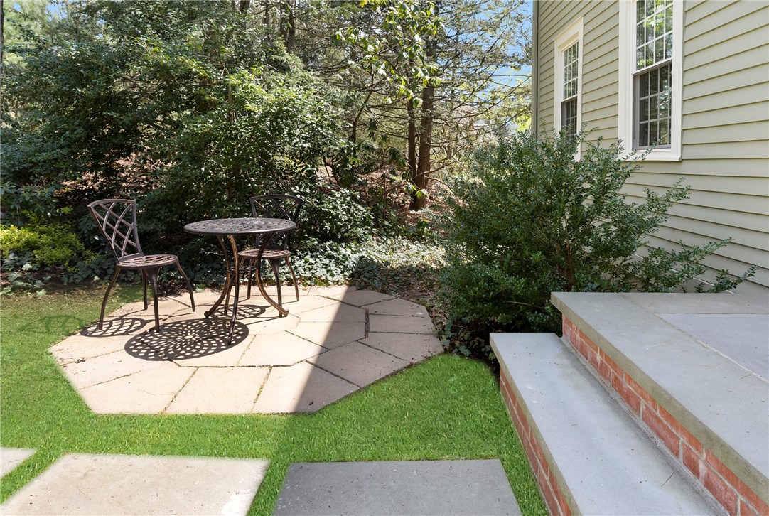 27 Paine Road Cumberland, RI 02864 - Photo 37 of 50 Gallery Image 37