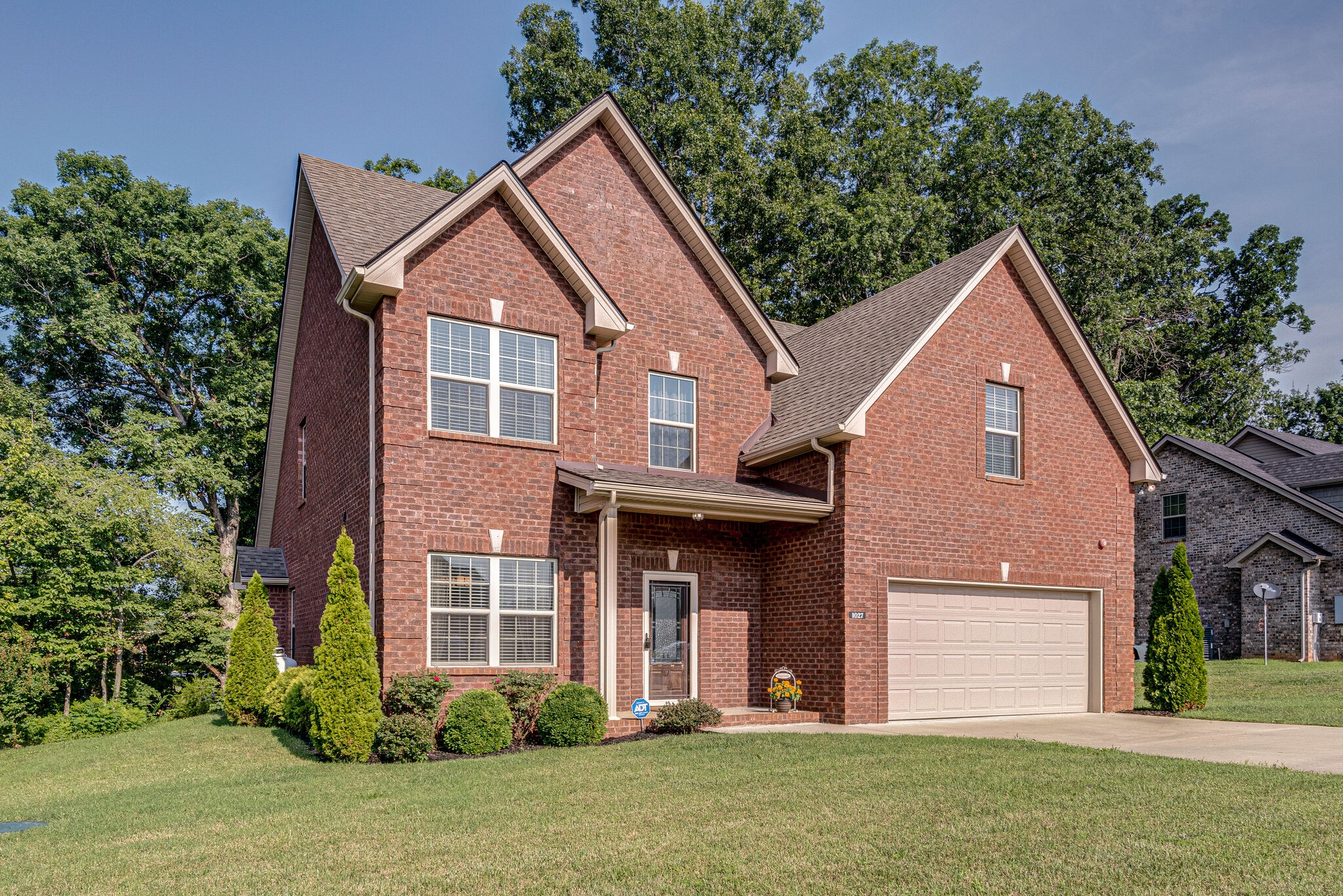 1027 Grace Road Ashland City, TN 37015 - Photo 2 of 37 Gallery Image 2