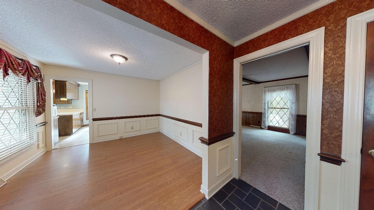 215 Sweetbriar Road Summerville, SC 29485 - Photo 5 of 46 215-Sweet-Briar-04012020_214817