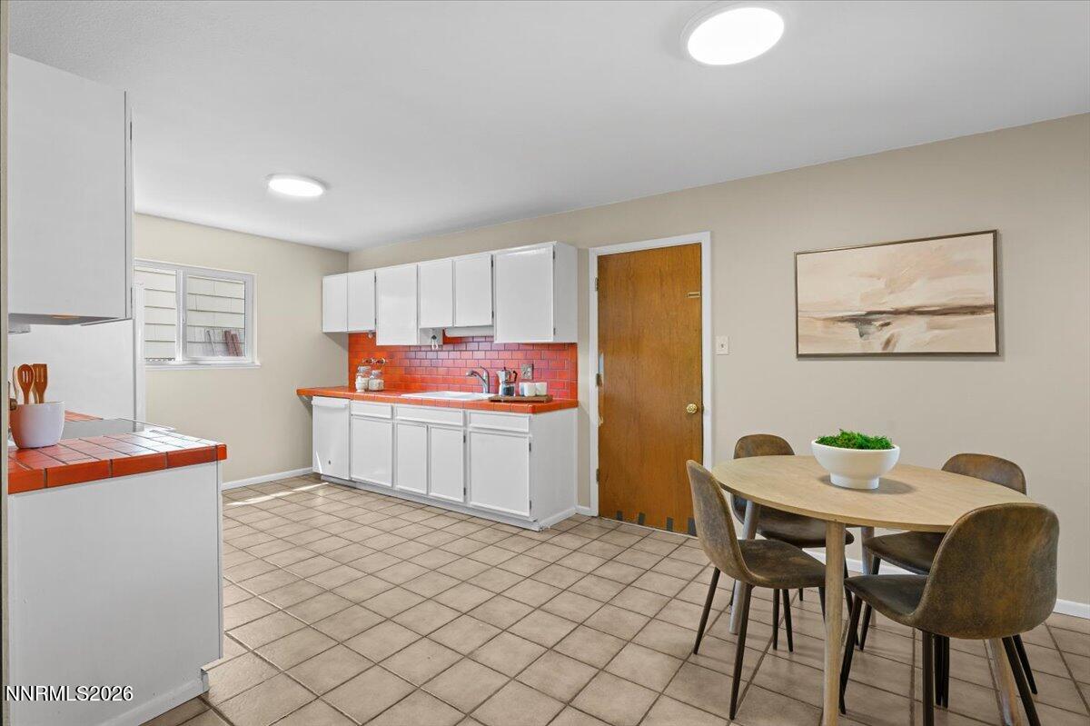 2750 Gellert Drive Reno, NV 89503 - Photo 38 of 45 38-2450 Gellert Drive Reno NV 89503 (7 o
