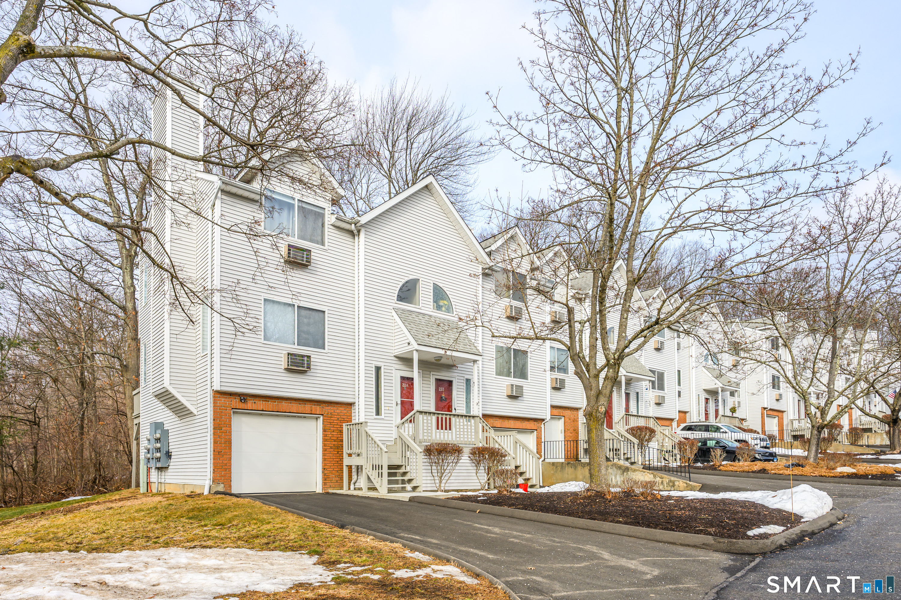 925 Oronoke Road, Unit 21A Waterbury, CT 06708 - Photo 1 of 1