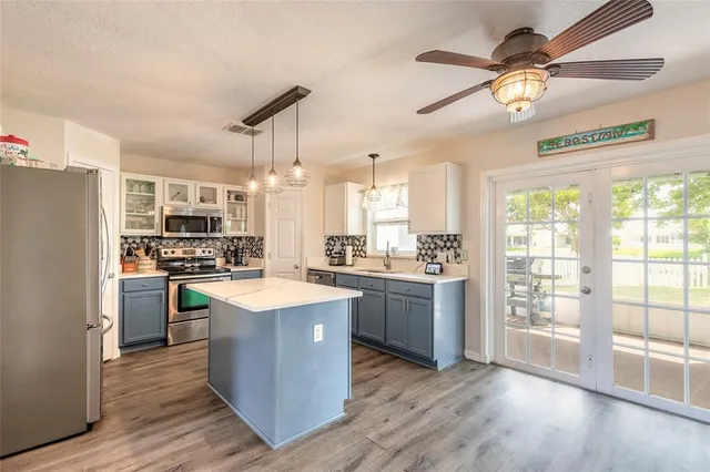 $425,000 | 216 Stony Point Drive, Sebastian, FL 32958