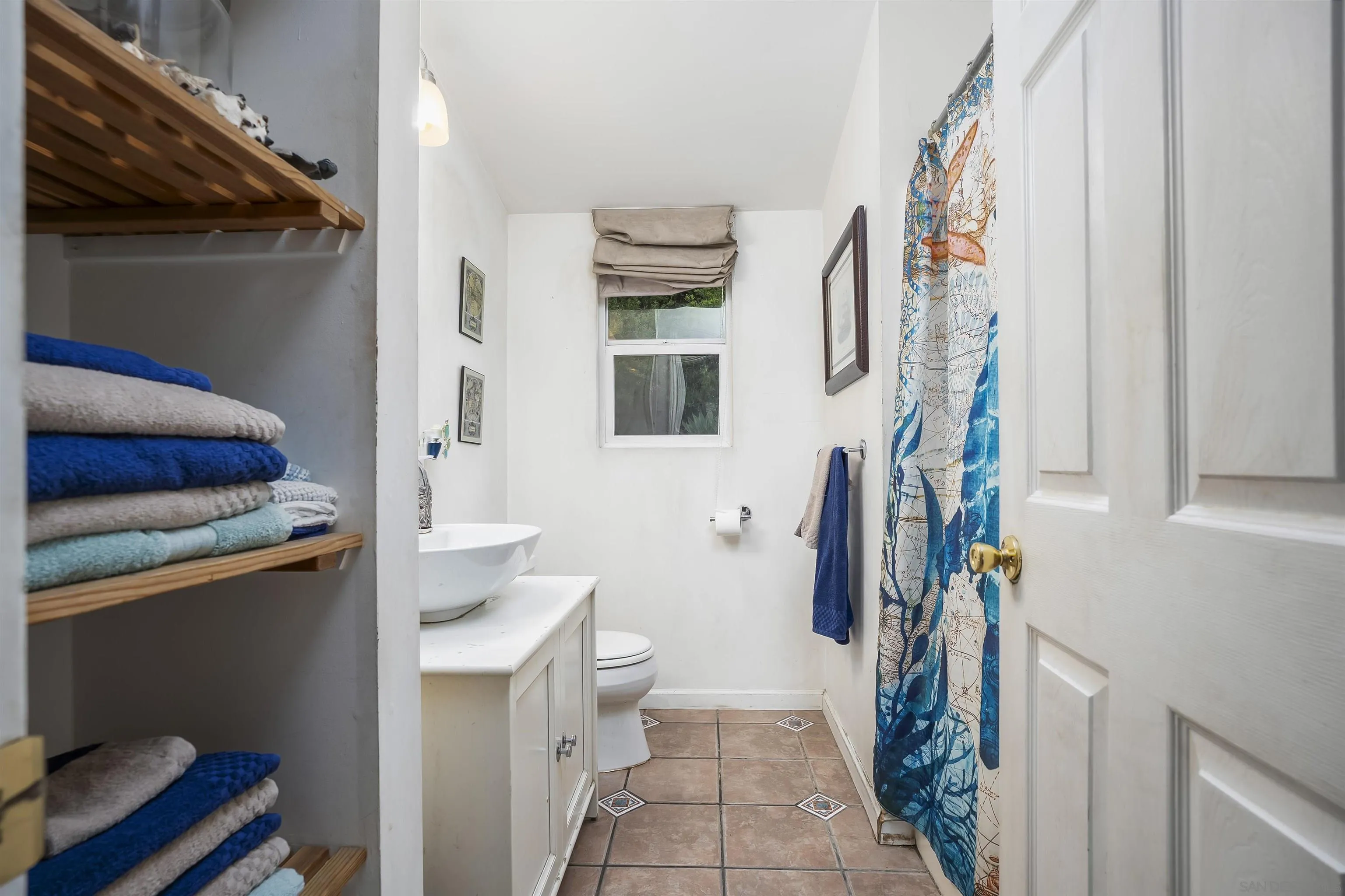 12452 Janet Kay Way El Cajon, CA 92021 - Photo 18 of 30 a bathroom with a sink and a toilet
