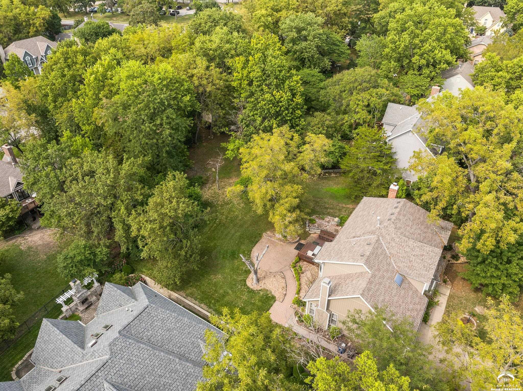 4512 Cedar Ridge Court Lawrence, KS 66049 - Photo 64 of 71 Gallery Image 64