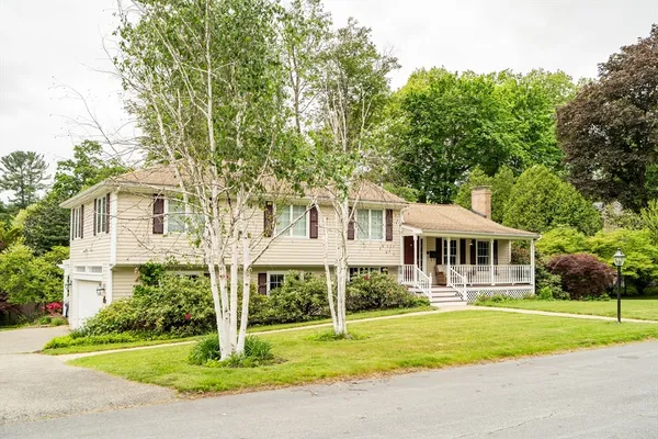 $1,998,999 | 10 Ballard Terrace, Lexington, MA 02420