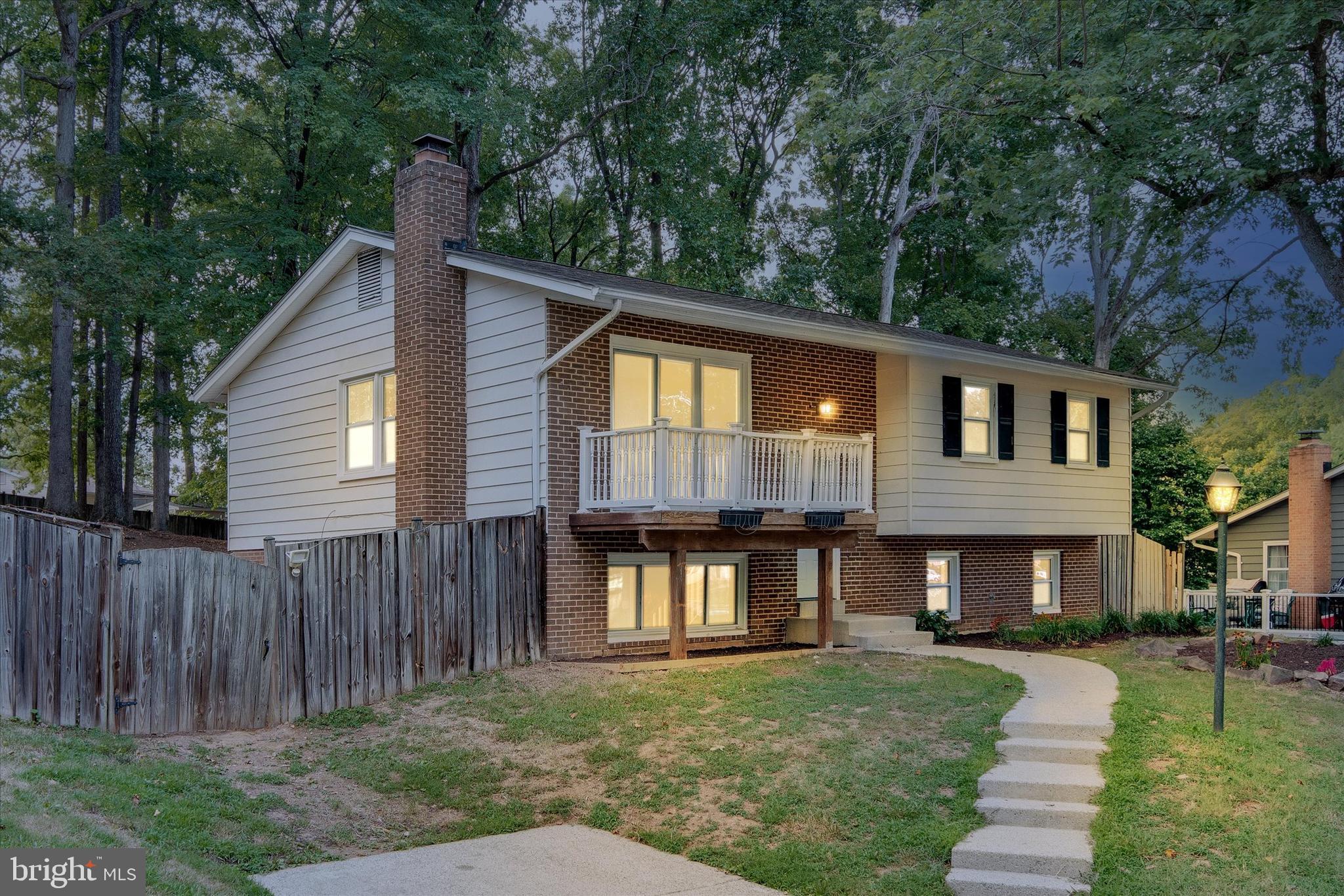 2522 Pembroke Road Woodbridge, VA 22192 - Photo 1 of 37 Exterior