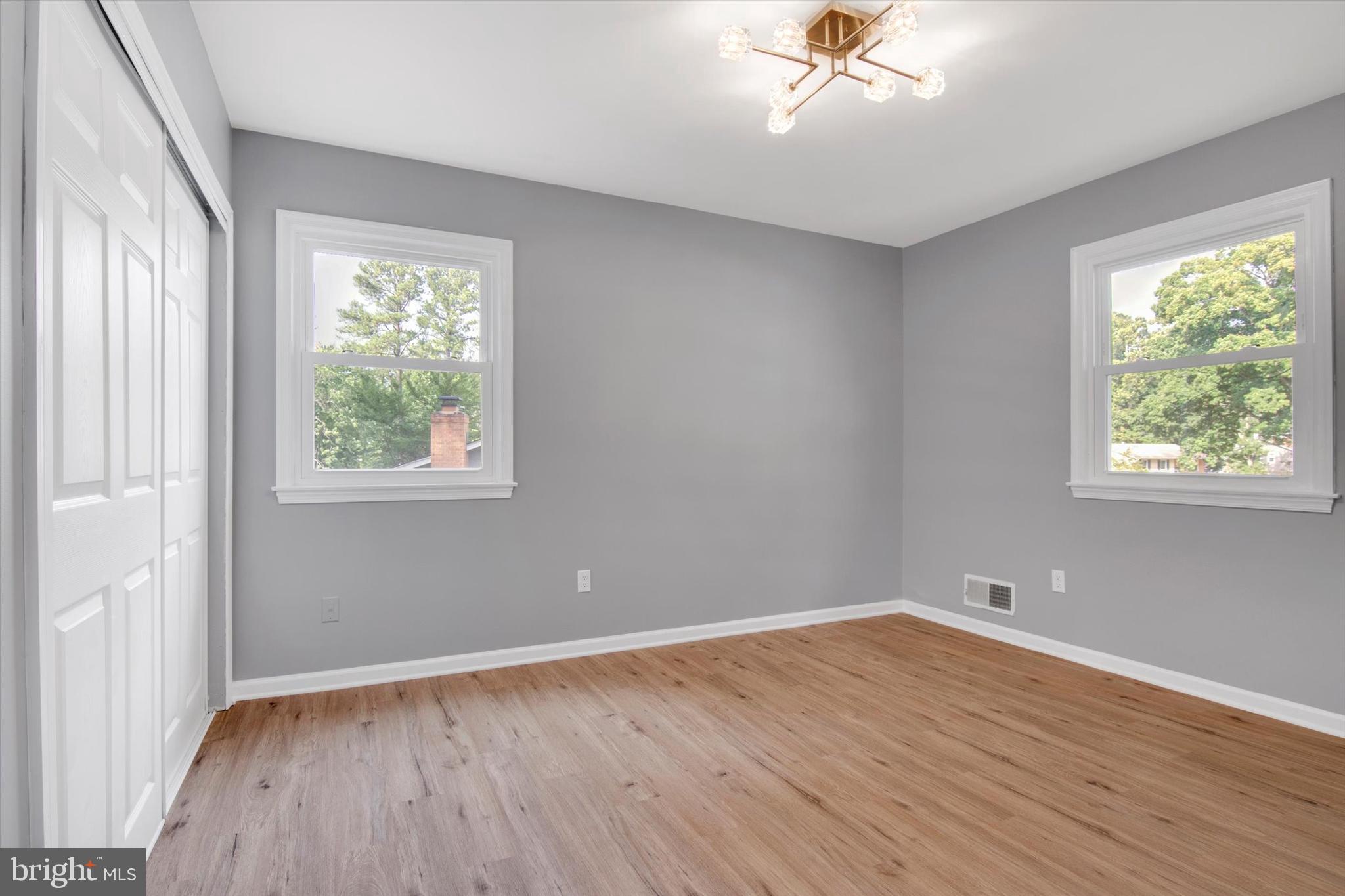 2522 Pembroke Road Woodbridge, VA 22192 - Photo 17 of 37 Second Bedroom