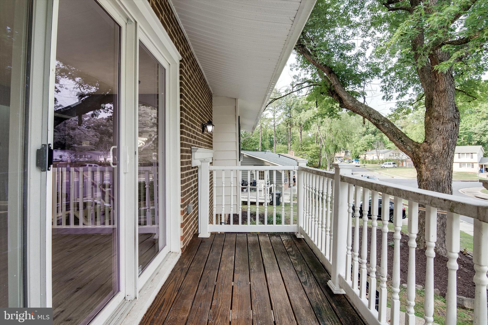 2522 Pembroke Road Woodbridge, VA 22192 - Photo 3 of 37 Living Room Balcony