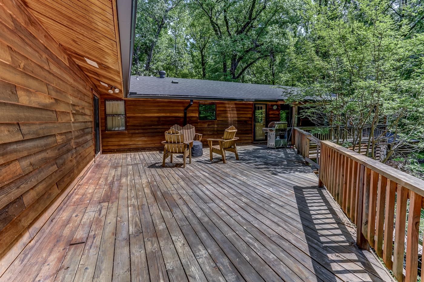 470 Metro Road Eads, TN 38028 - Photo 30 of 40 a view of sitting area on roof deck