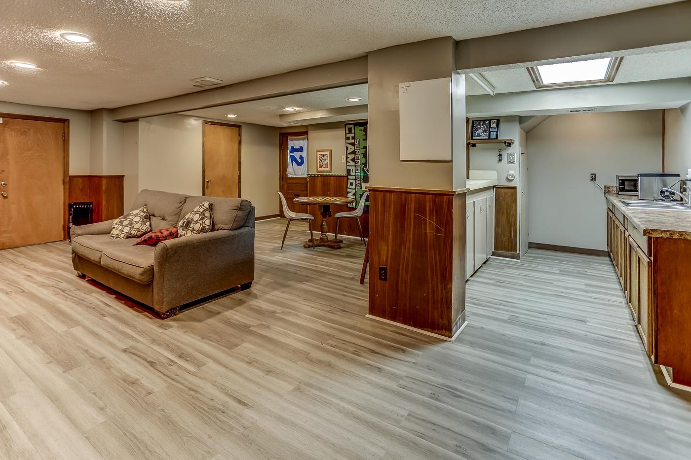 470 Metro Road Eads, TN 38028 - Photo 32 of 40 a living room with furniture and a wooden floor
