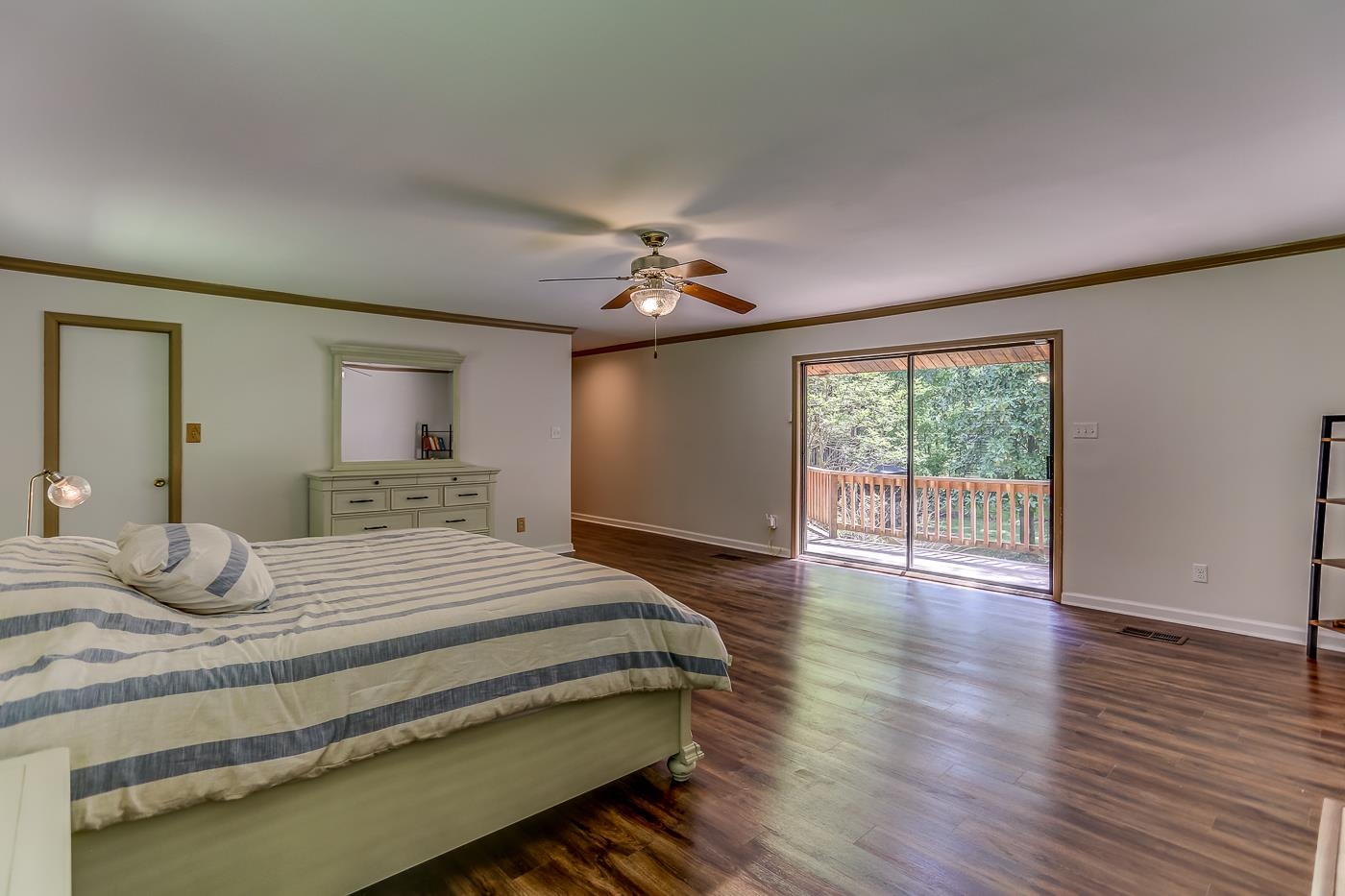 470 Metro Road Eads, TN 38028 - Photo 8 of 40 a bedroom with a bed and a large window