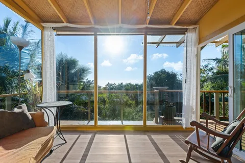 $1,300,000 | 73-4464 Kohanaiki Road, Kailua-Kona, HI 96740