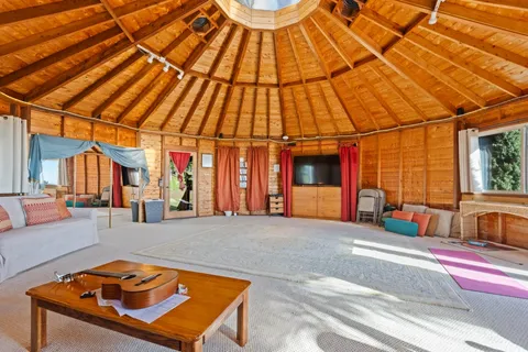 $1,300,000 | 73-4464 Kohanaiki Road, Kailua-Kona, HI 96740