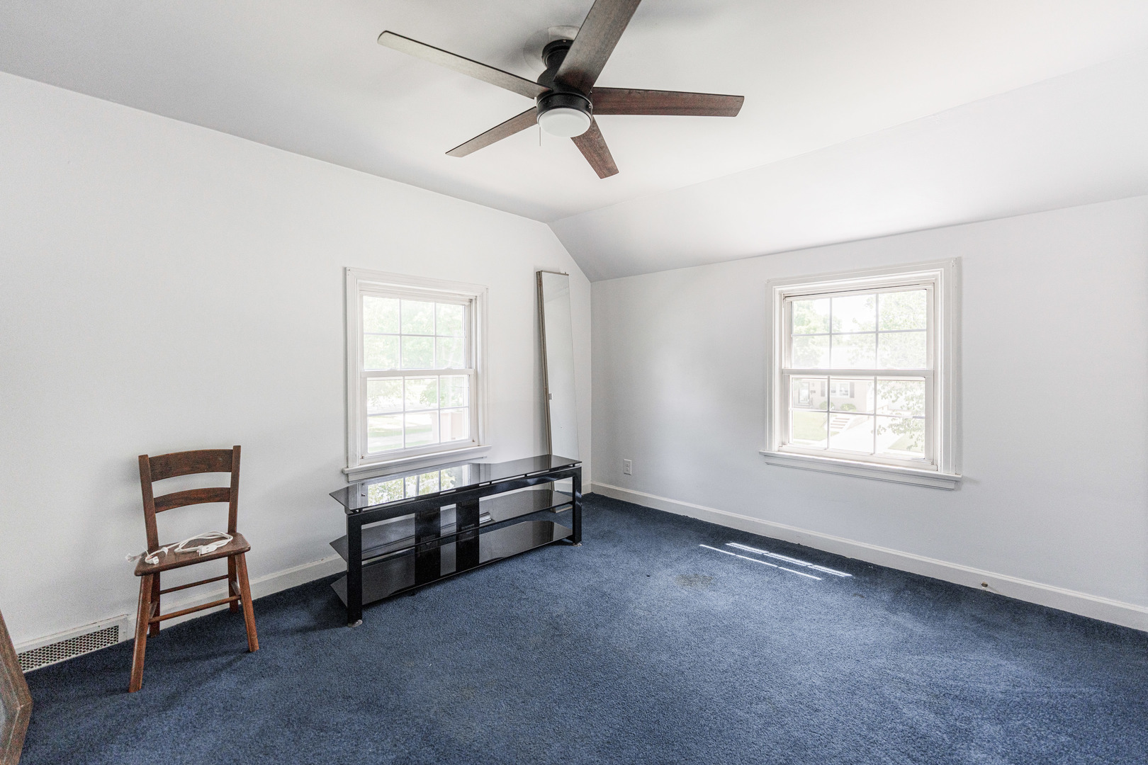 1020 North 8th Street Rochelle, IL 61068 - Photo 17 of 21 a view of an empty room with a window