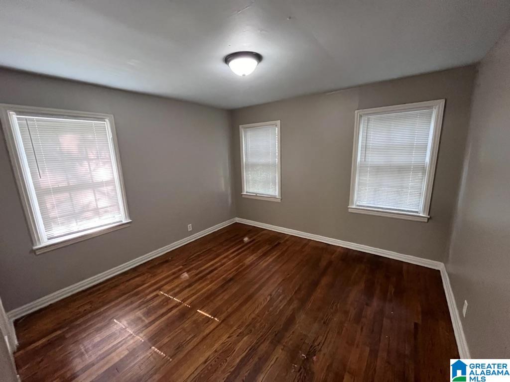 1236 18th Way Southwest Birmingham, AL 35211 - Photo 6 of 8