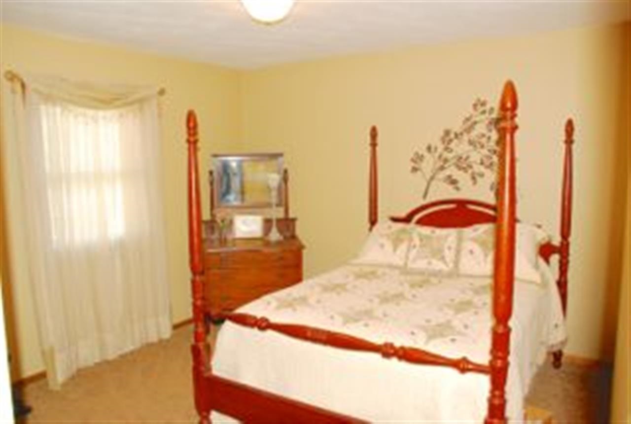 53865 Fir Road Granger, IN 46530 - Photo 16 of 30 Gallery Image 16