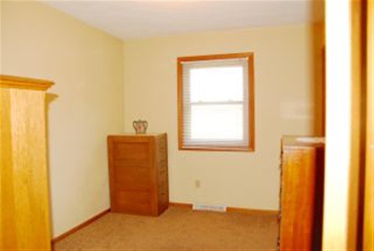 53865 Fir Road Granger, IN 46530 - Photo 17 of 30 Gallery Image 17
