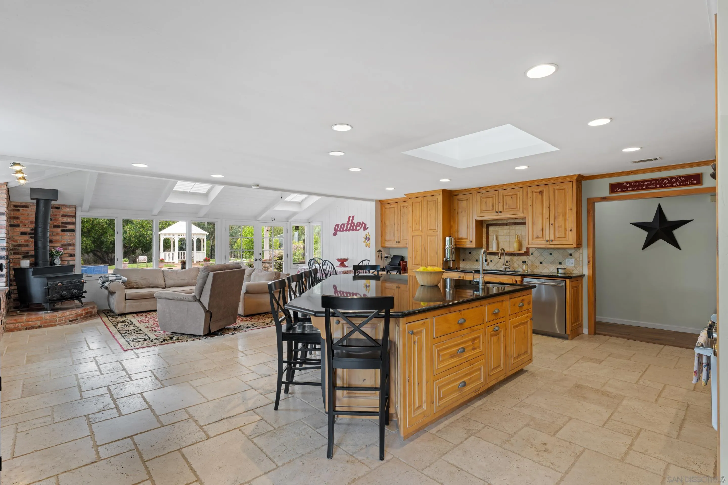 16327 Woodson View Road Poway, CA 92064 - Photo 8 of 54