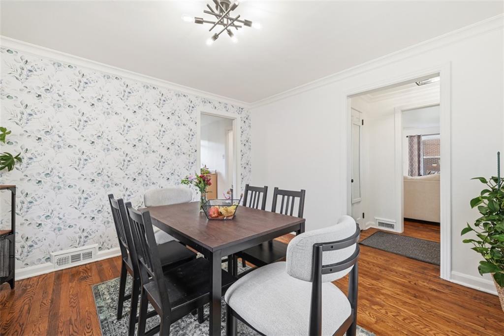 315 Woodside Road Pittsburgh, PA 15221 - Photo 12 of 46