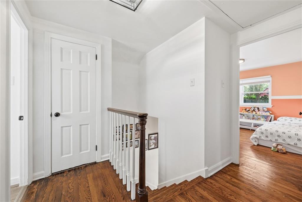 315 Woodside Road Pittsburgh, PA 15221 - Photo 19 of 46