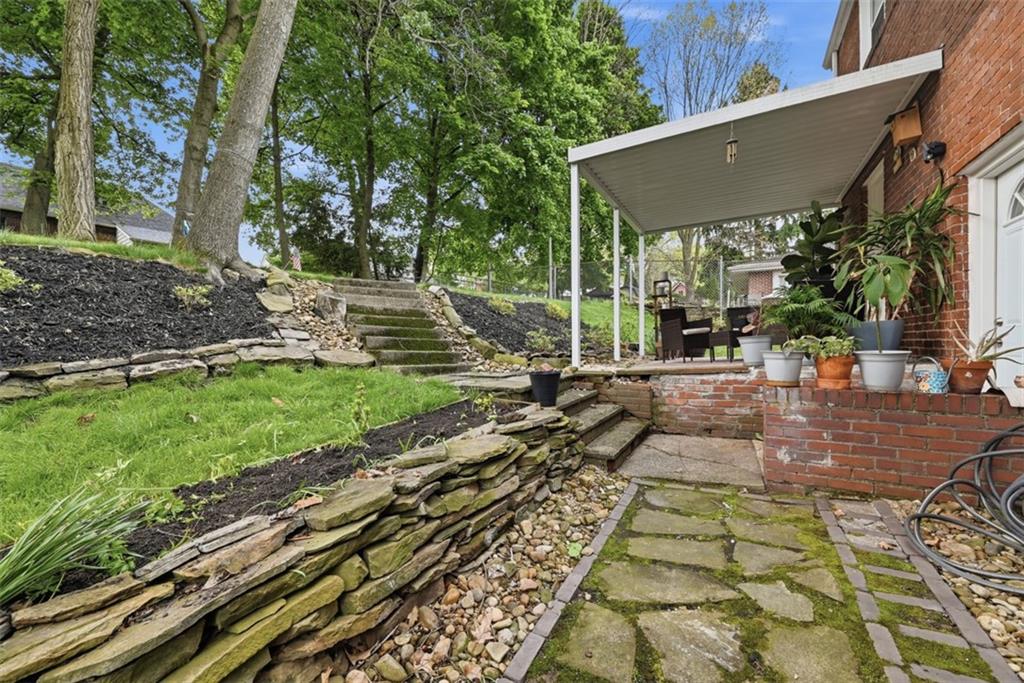315 Woodside Road Pittsburgh, PA 15221 - Photo 34 of 46