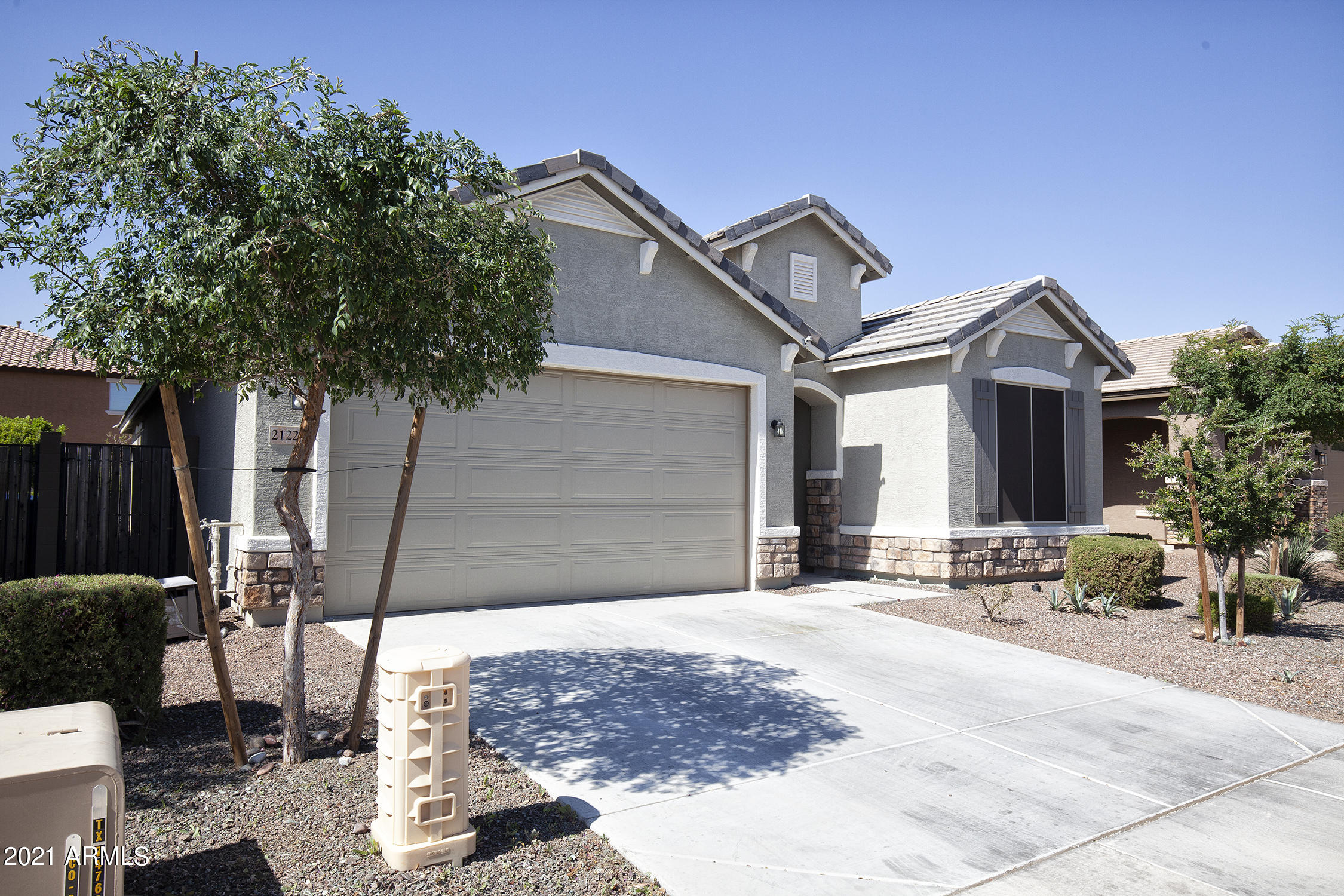 21227 West Berkeley Road Buckeye, AZ 85396 - Photo 3 of 58 IMG_9668
