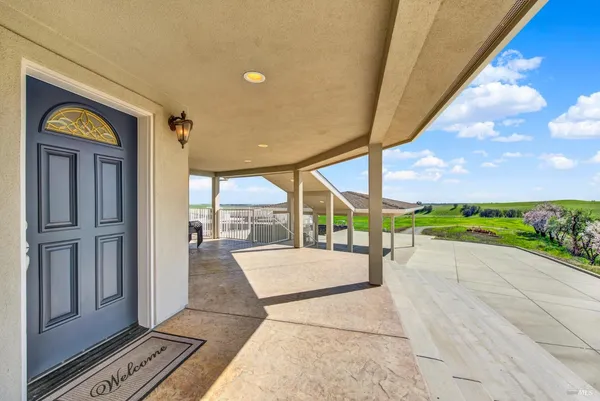 $1,830,000 | 8560 Holmes Lane, Winters, CA 95694